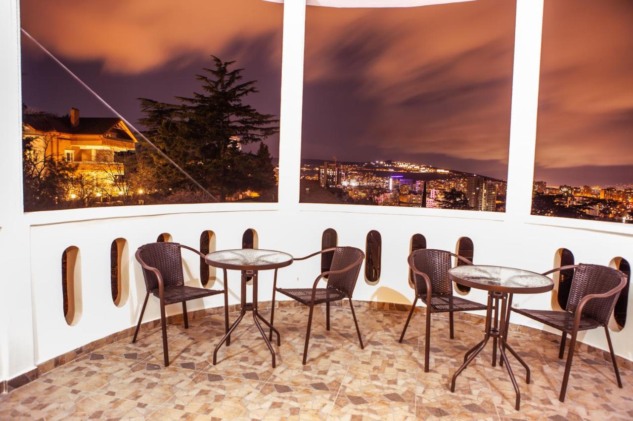 Wine Castle Hotel Тбилиси Екстериор снимка