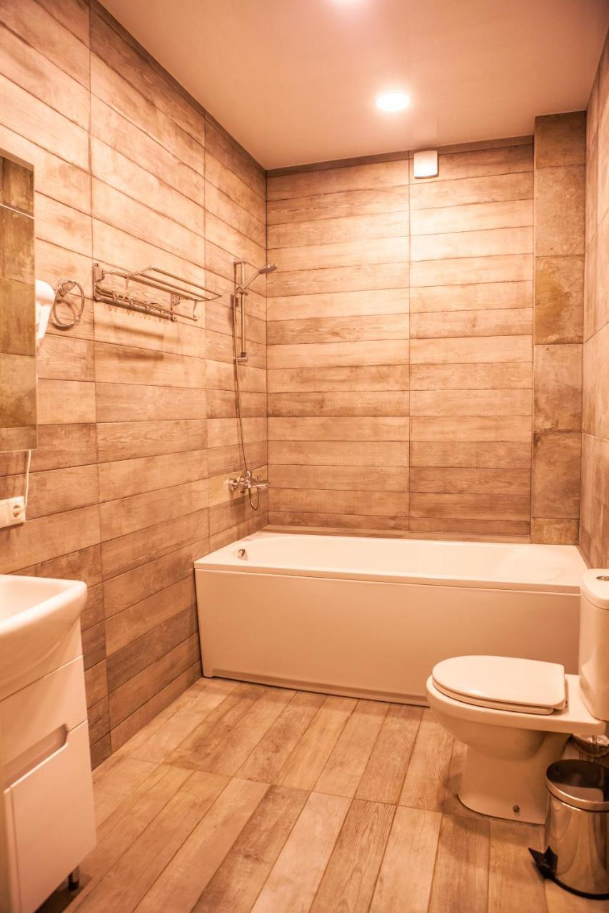 Wine Castle Hotel Тбилиси Екстериор снимка