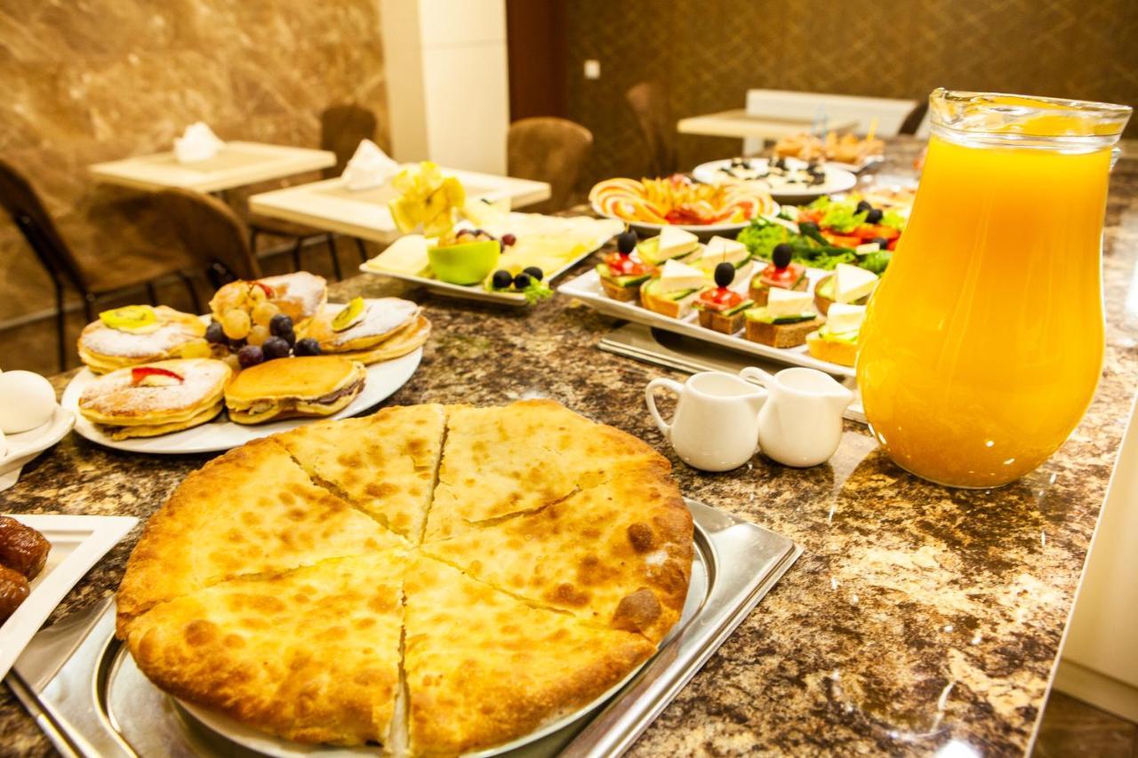 Wine Castle Hotel Тбилиси Екстериор снимка