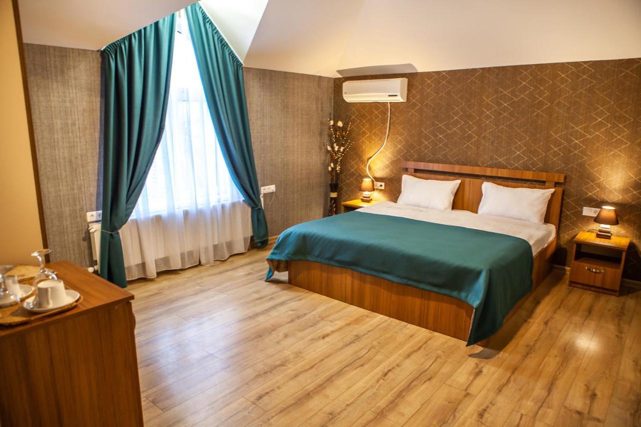 Wine Castle Hotel Тбилиси Екстериор снимка